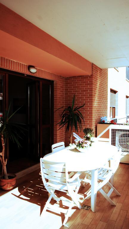 Sweet Roman Holiday Fiumicino Phòng bức ảnh